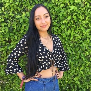 Forever 21 flowered crop top